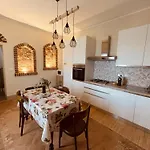 La Mela Ruscalla